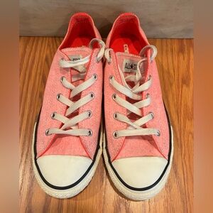 Converse Chuck Taylor All Star Pink Low Top Sneakers Youth Size 3 Canvas Lace Up